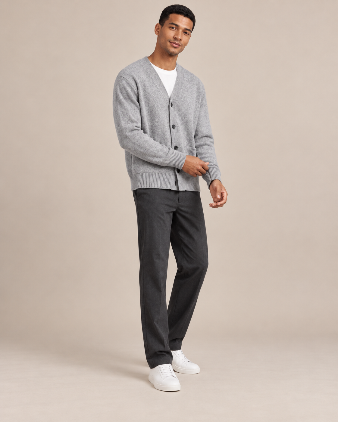 CARDIGAN BOUTONNÉ COL V