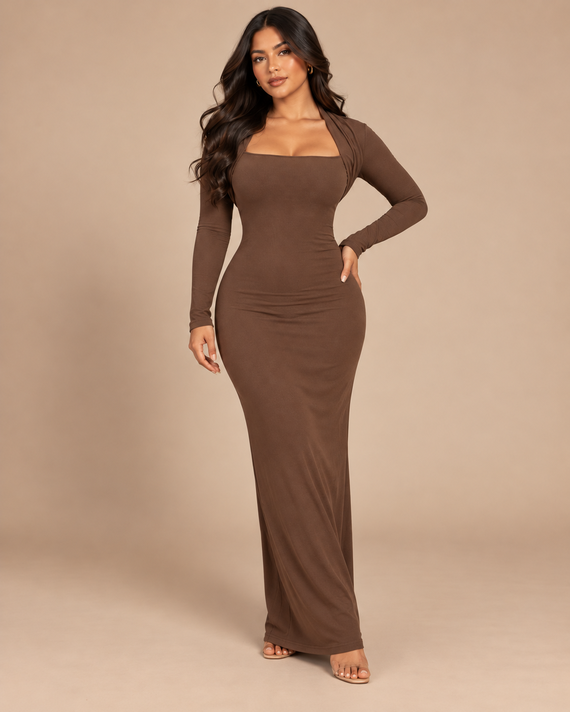 ROBE LONGUE EN MAILLE COL CARRÉ