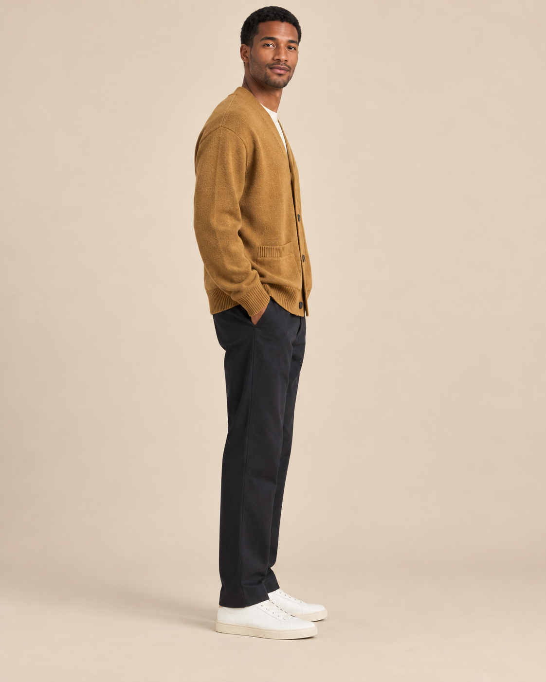 CARDIGAN BOUTONNÉ COL V