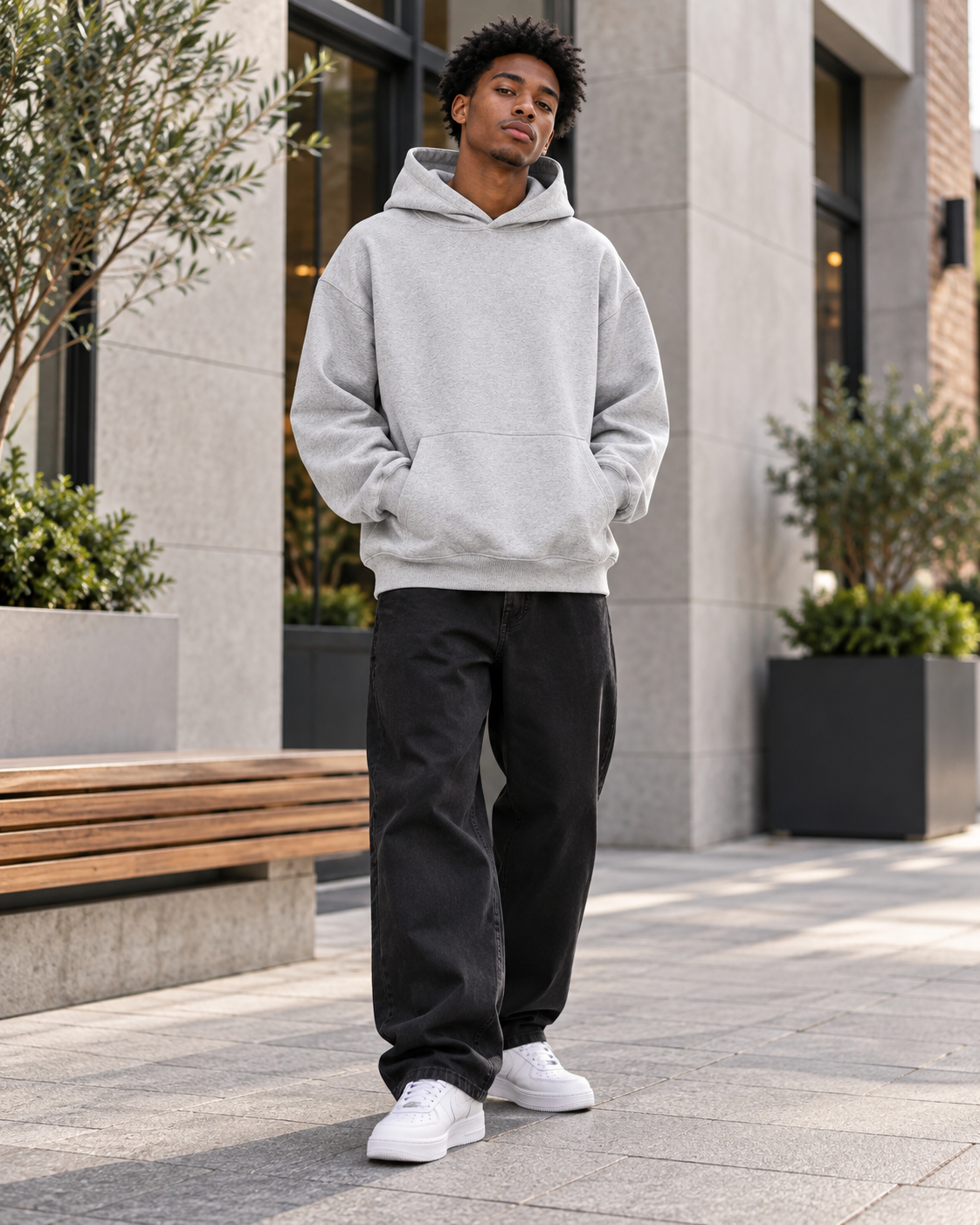 HOODIE / SWEAT À CAPUCHE