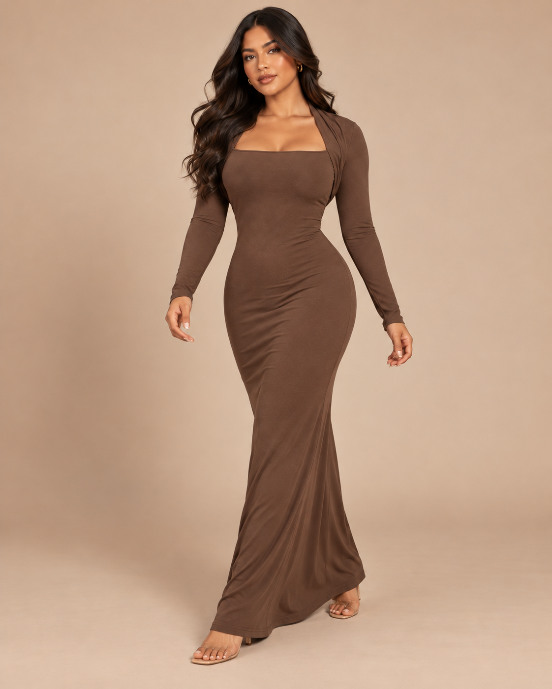 ROBE LONGUE EN MAILLE COL CARRÉ