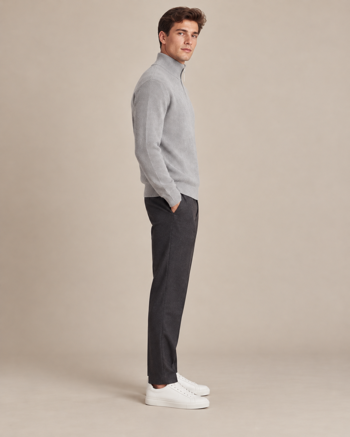 PULL COL MONTANT EN MAILLE DEMI-ZIP