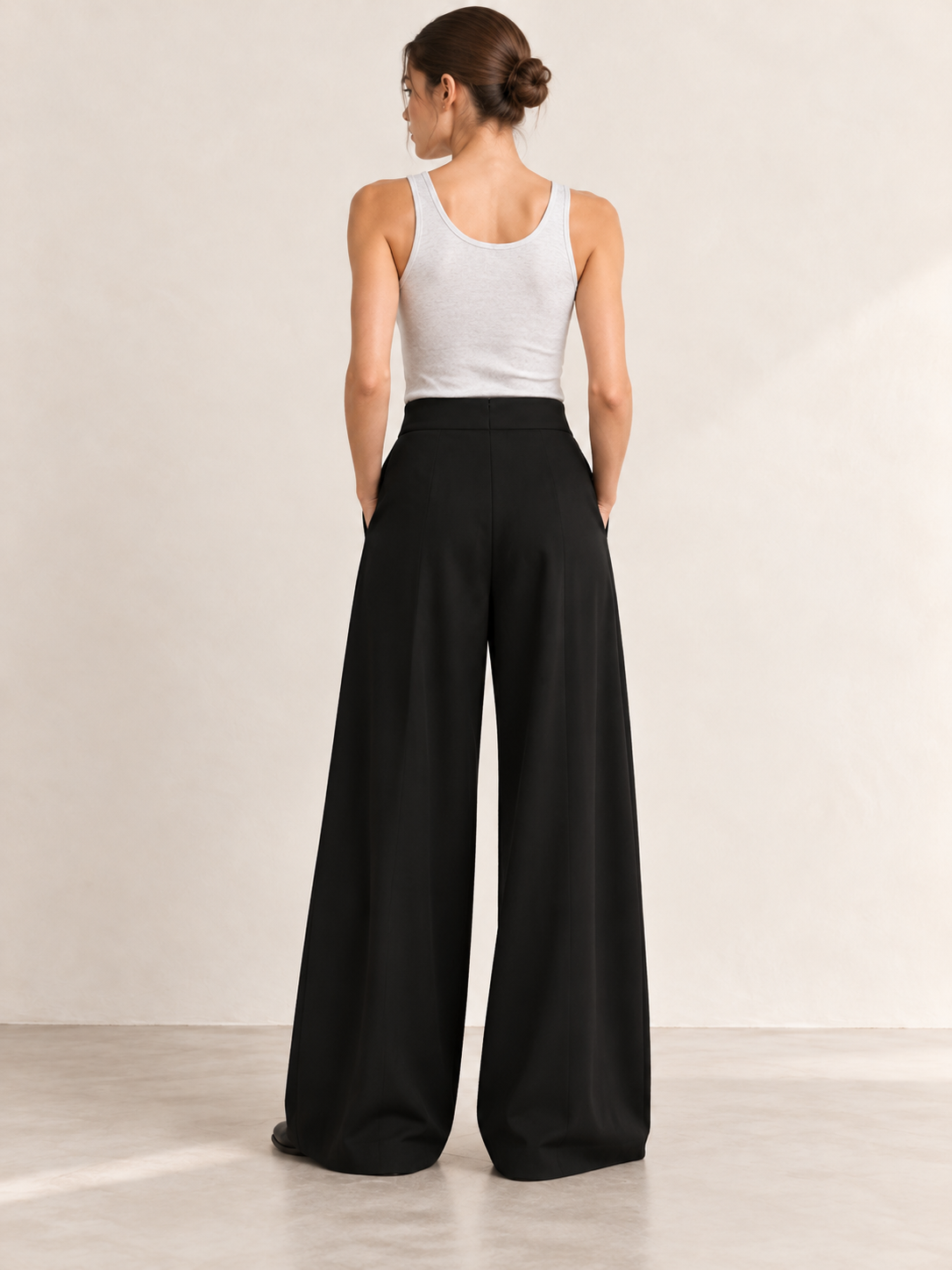 PANTALON LARGE À PINCES