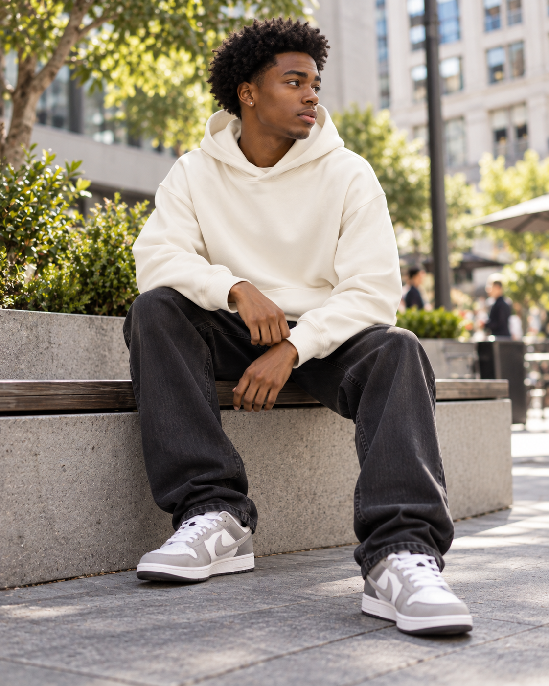 HOODIE / SWEAT À CAPUCHE