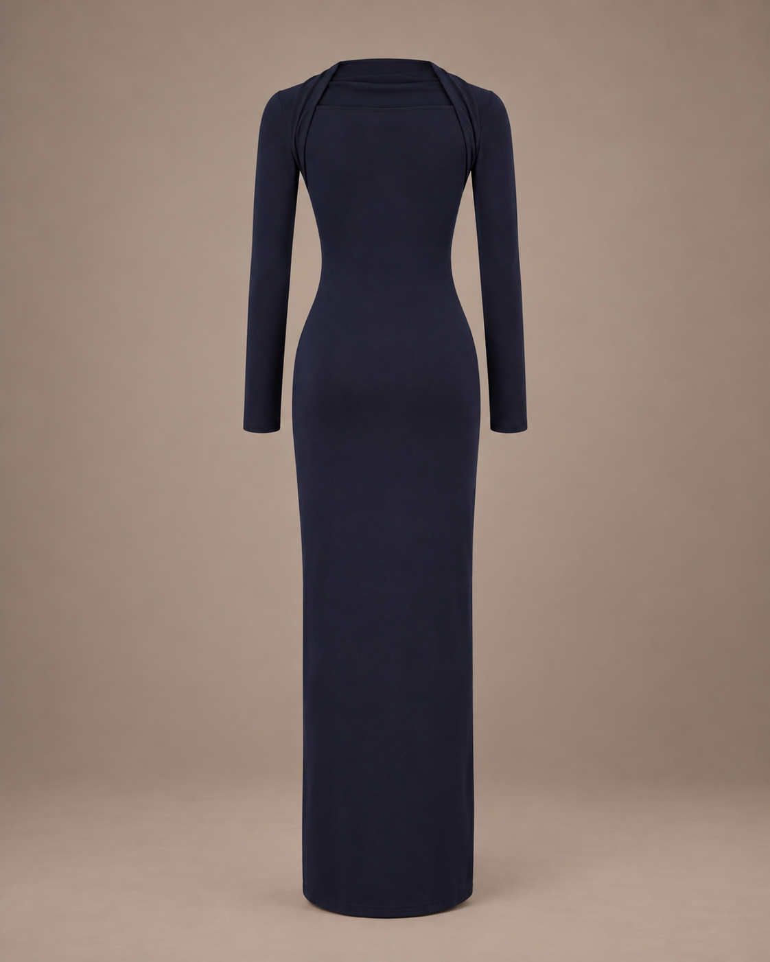 ROBE LONGUE EN MAILLE COL CARRÉ