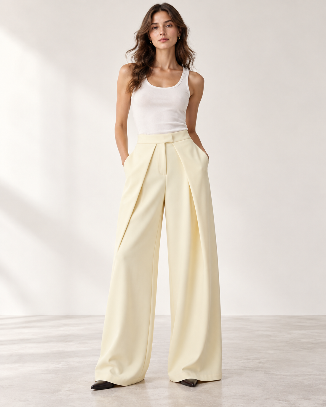 PANTALON LARGE À PINCES