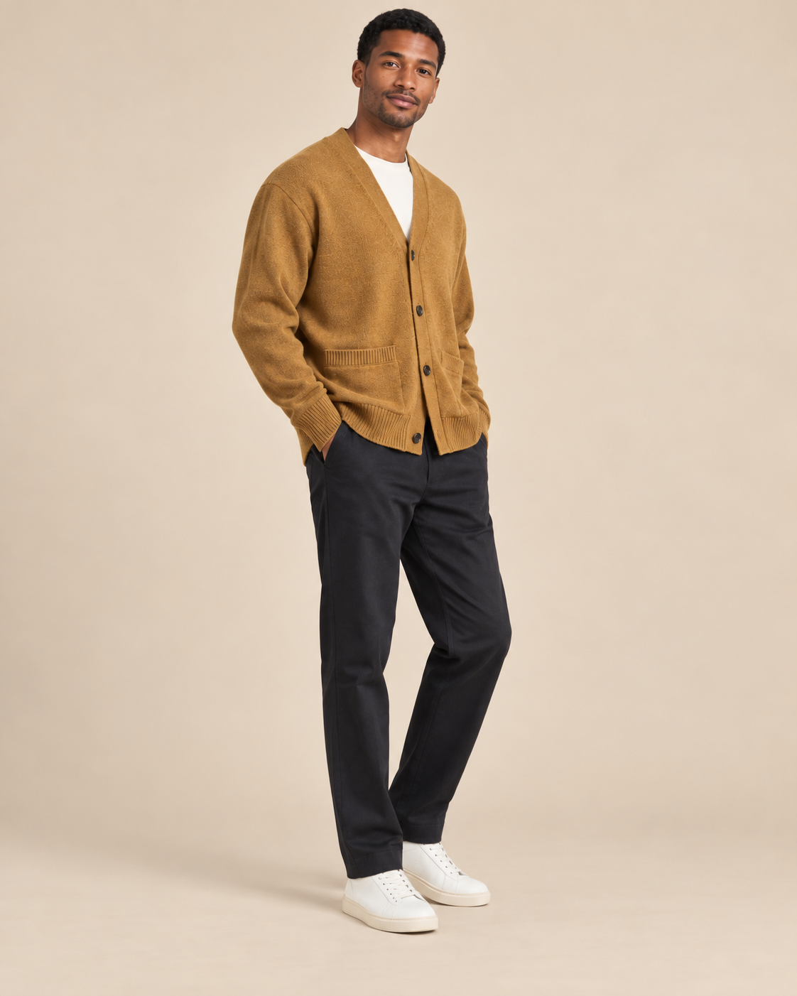 CARDIGAN BOUTONNÉ COL V