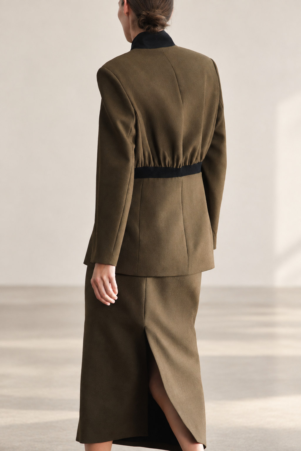 VESTE CINTRÉE EN LAINE