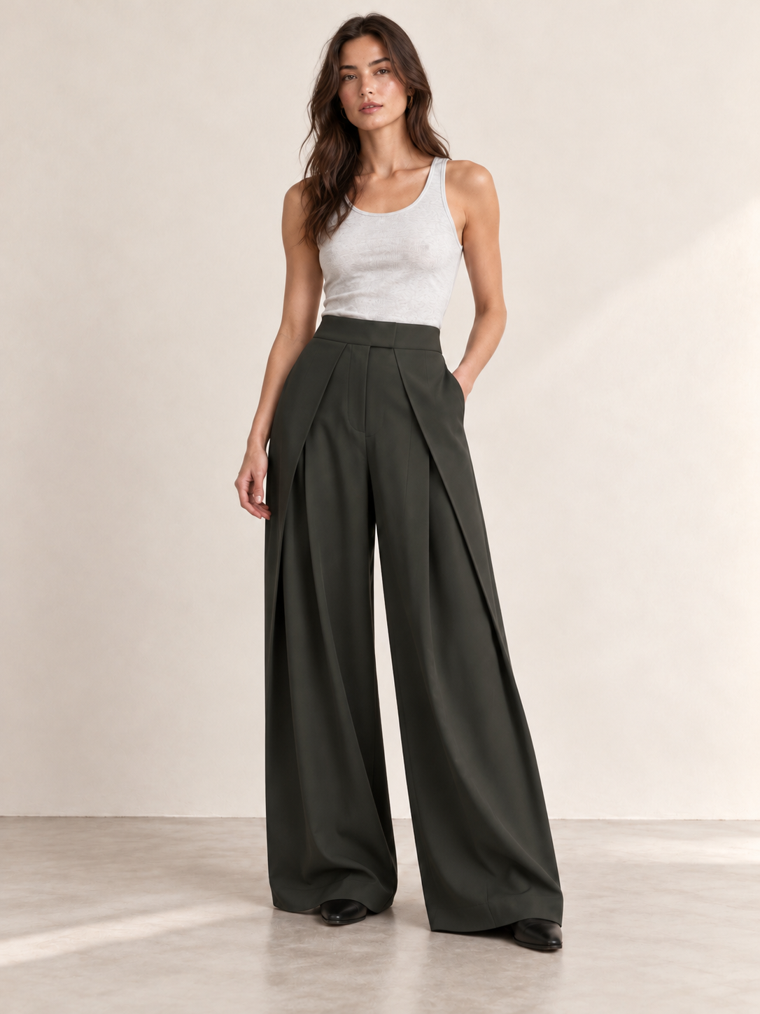 PANTALON LARGE À PINCES