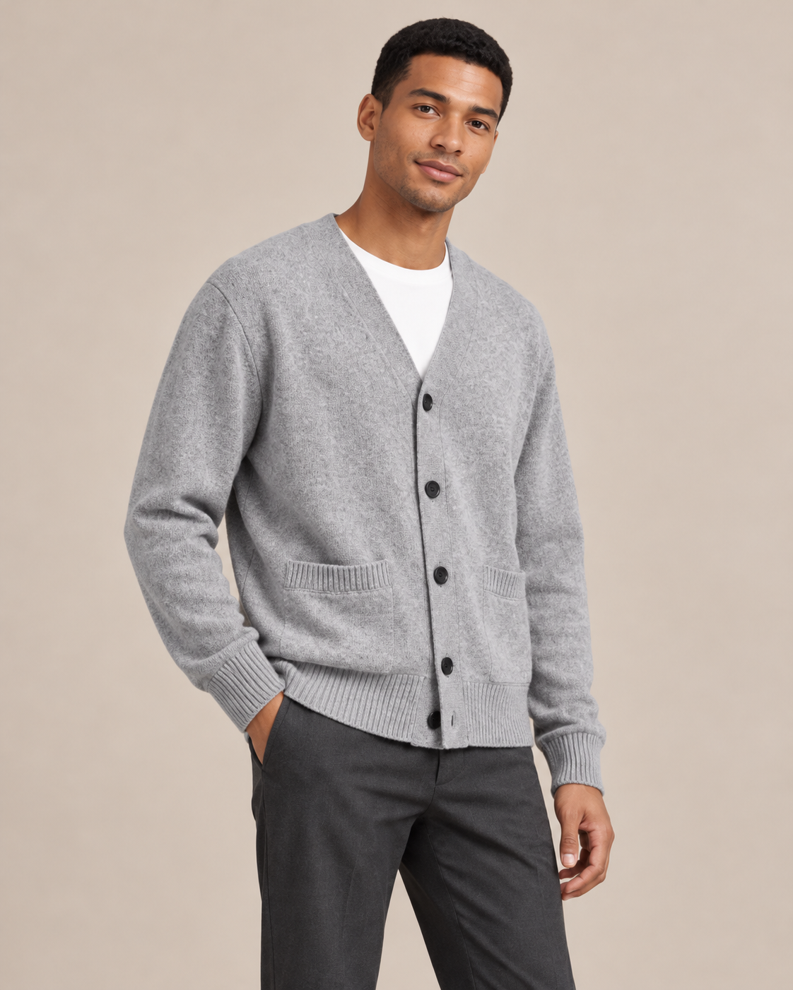 CARDIGAN BOUTONNÉ COL V