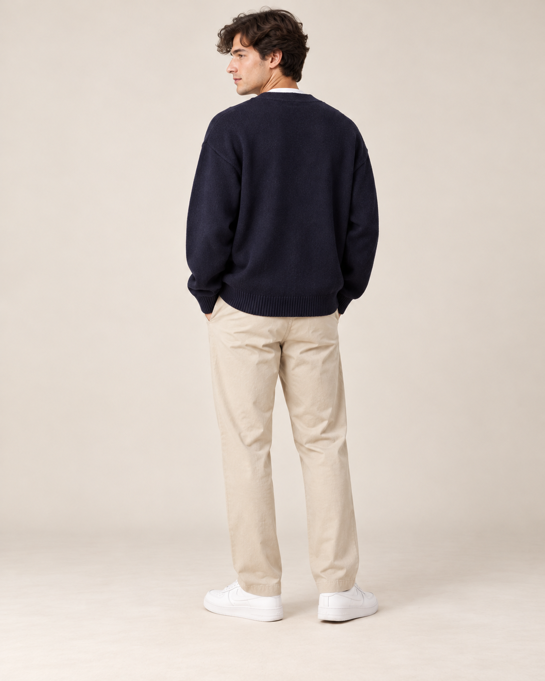 CARDIGAN BOUTONNÉ COL V