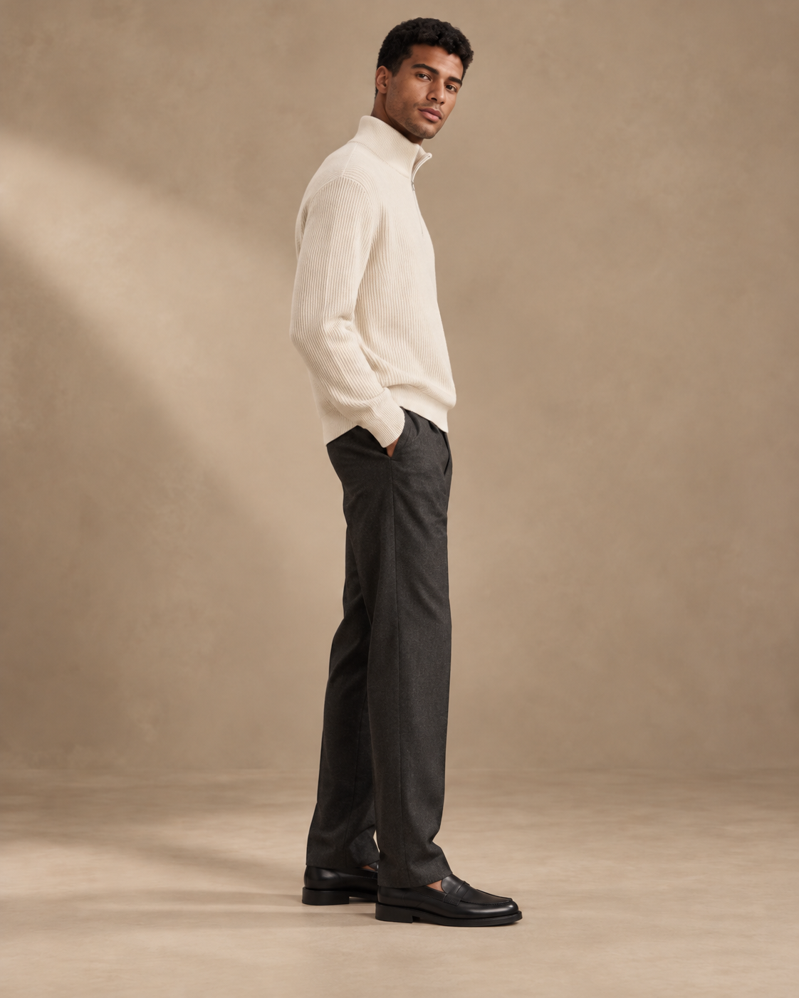PULL COL MONTANT EN MAILLE DEMI-ZIP