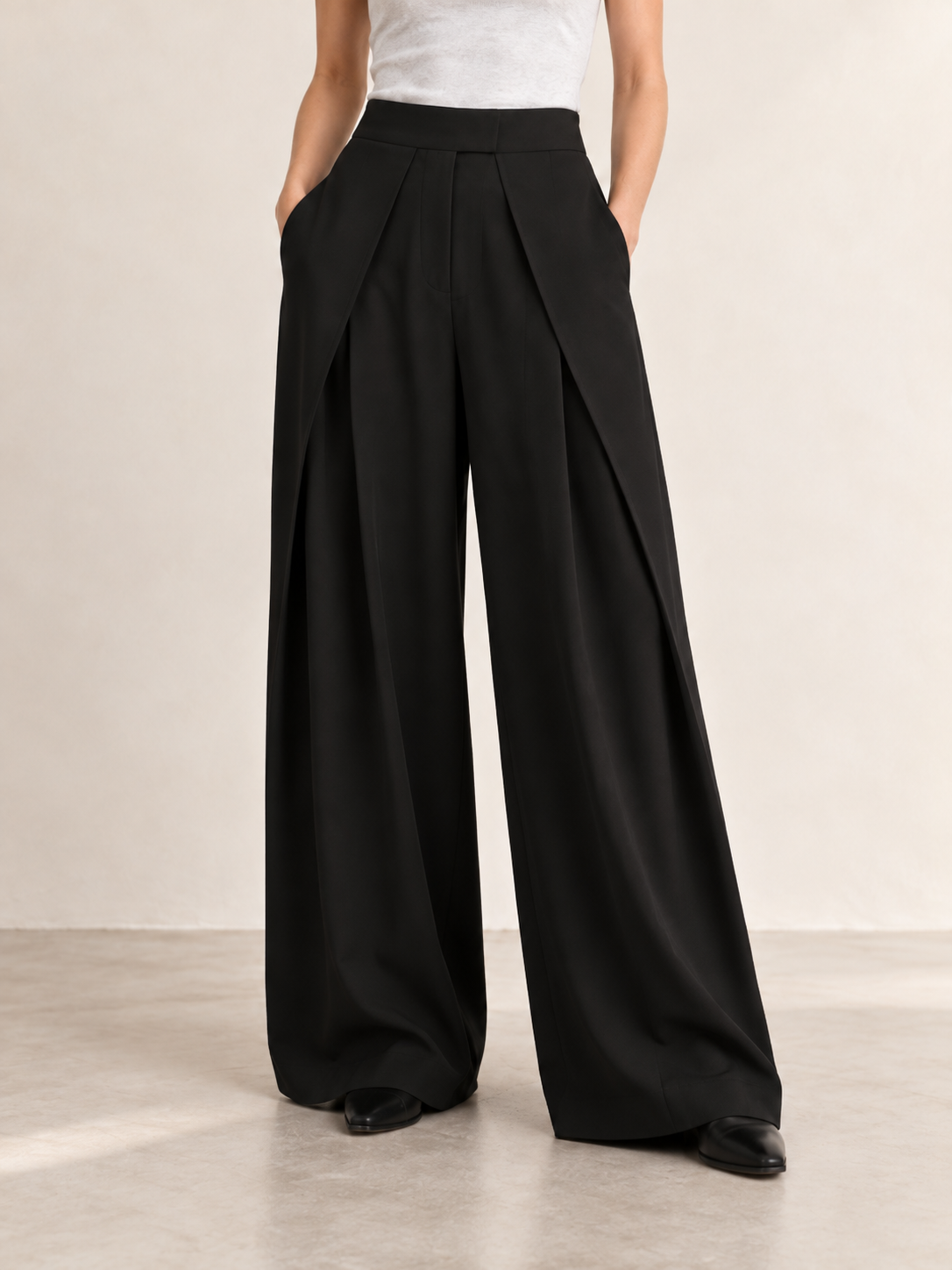 PANTALON LARGE À PINCES