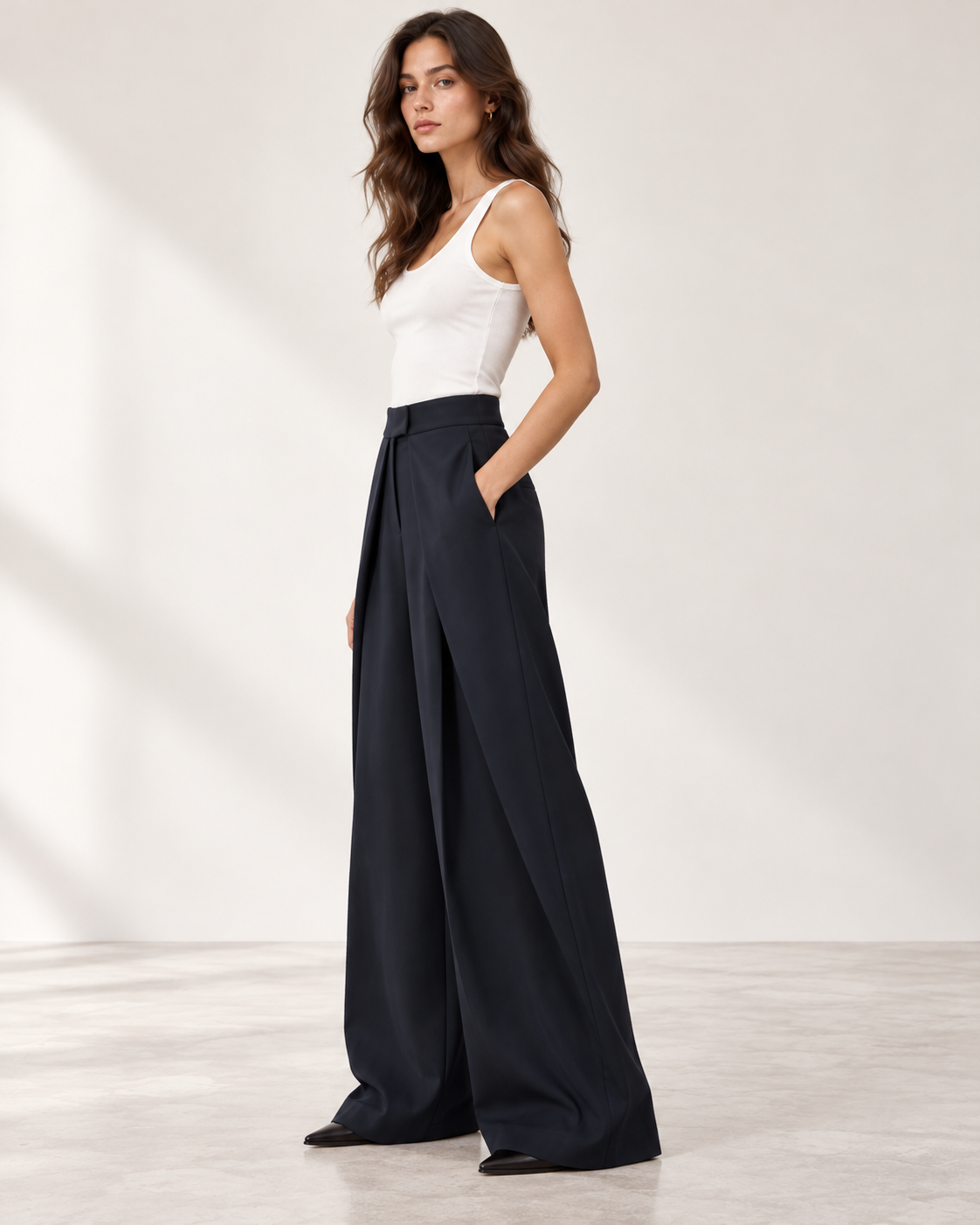 PANTALON LARGE À PINCES